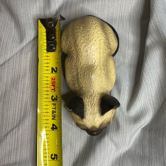 Vintage 1983 blue eyed cat figurine. - Picture 8 of 10